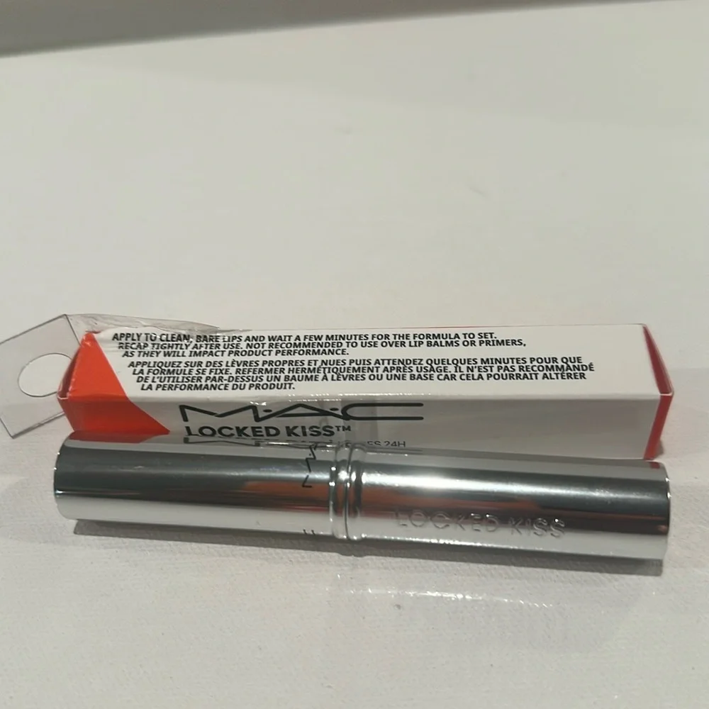 MAC Cosmetics mac locked